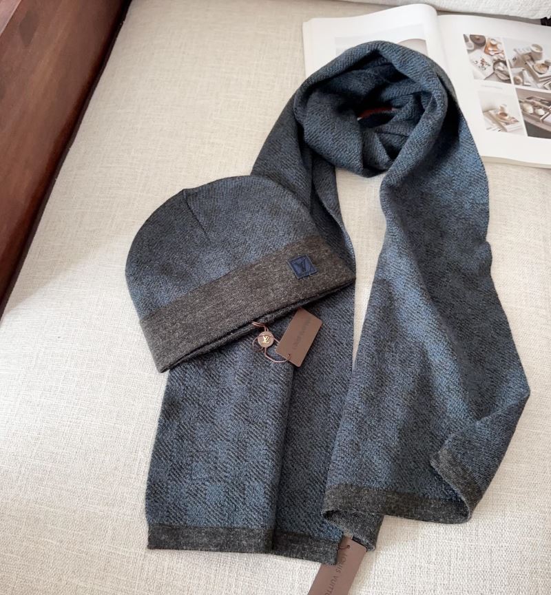 Louis Vuitton Caps Scarfs